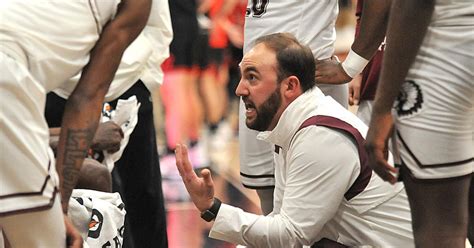 Pierce returning to Blytheville as coach, AD